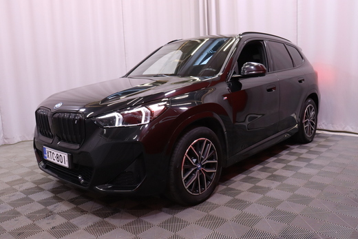 BMW iX1 vaihtoauto