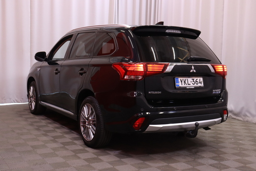 Mitsubishi Outlander PHEV vaihtoauto