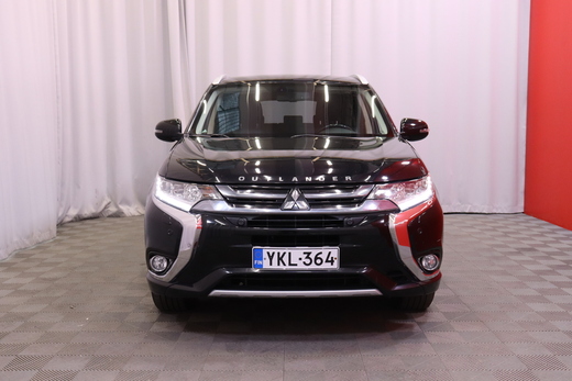Mitsubishi Outlander PHEV vaihtoauto