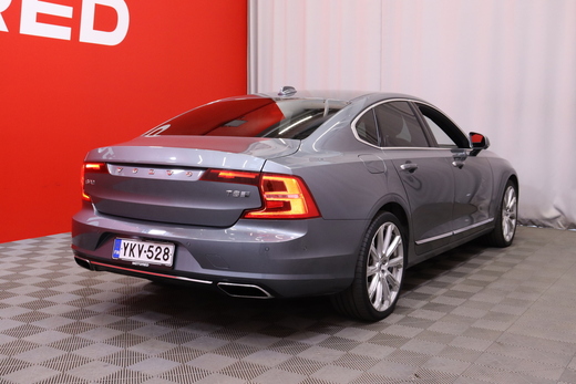 Volvo S90 vaihtoauto