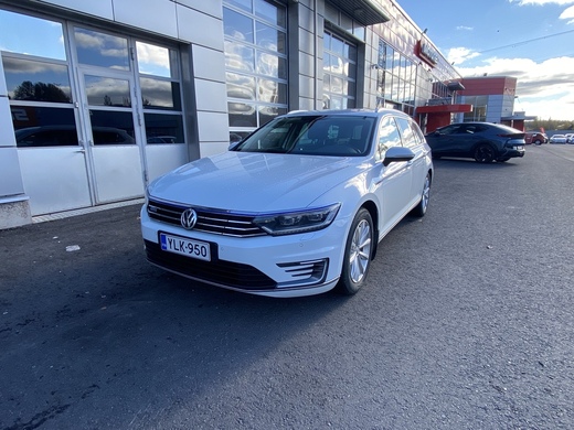 Volkswagen Passat vaihtoauto