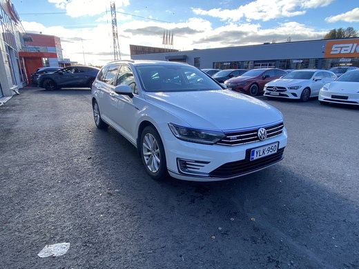 Volkswagen Passat vaihtoauto