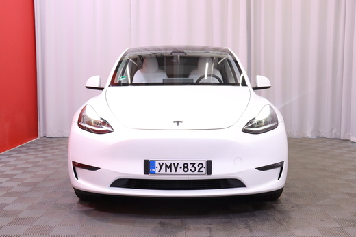 Tesla Model Y vaihtoauto