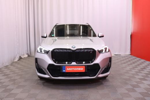 BMW iX1 vaihtoauto
