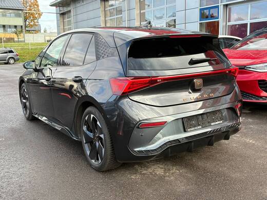 Cupra Born vaihtoauto