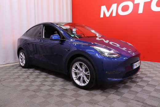 Tesla Model Y vaihtoauto