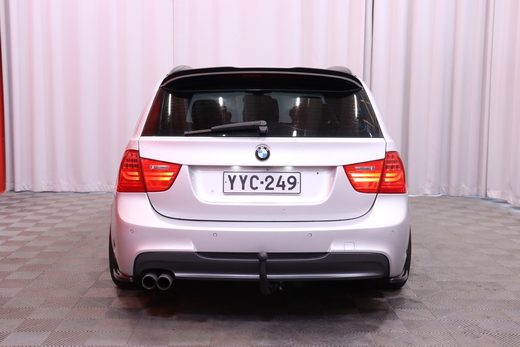 BMW 325 vaihtoauto