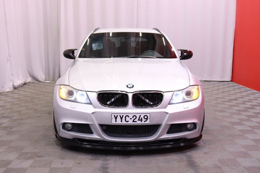 BMW 325 vaihtoauto