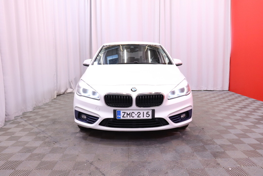 BMW 225 vaihtoauto