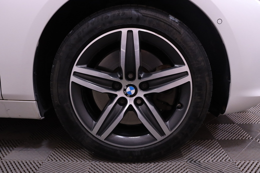 BMW 225 vaihtoauto