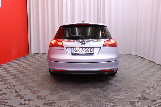 Opel Insignia vaihtoauto