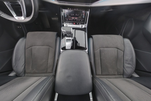 Audi Q7 vaihtoauto