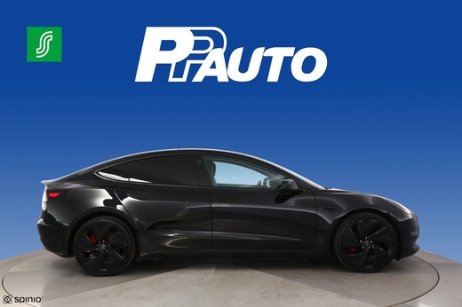 Tesla Model 3 vaihtoauto