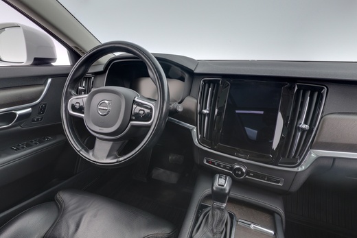 Volvo V90 Cross Country vaihtoauto