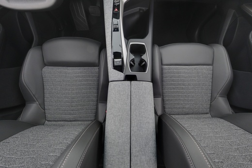 Peugeot 5008 vaihtoauto