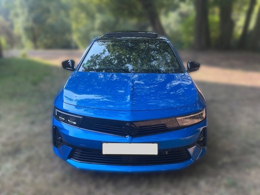 Opel Astra Electric vaihtoauto