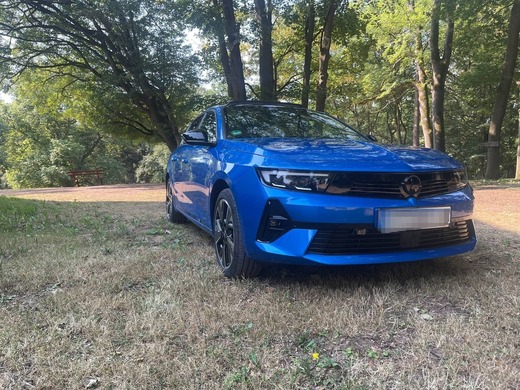 Opel Astra Electric vaihtoauto
