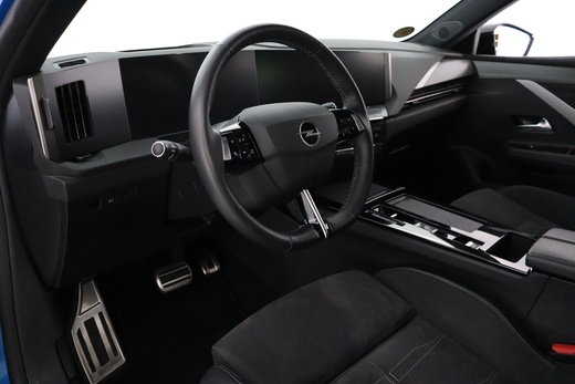 Opel Astra Electric vaihtoauto