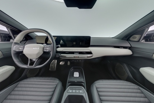 Kia EV4 vaihtoauto