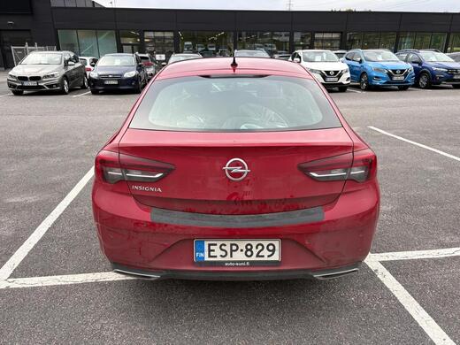 Opel Insignia vaihtoauto
