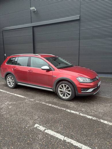 Volkswagen Golf vaihtoauto