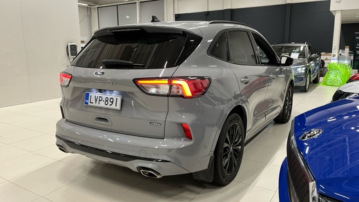 Ford Kuga vaihtoauto