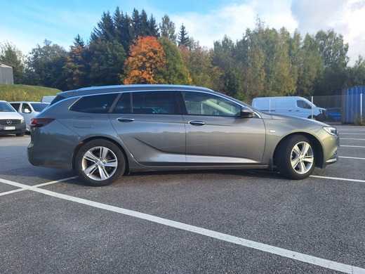 Opel Insignia vaihtoauto
