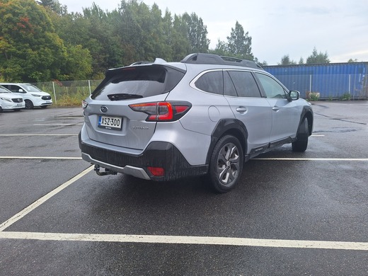 Subaru Outback vaihtoauto