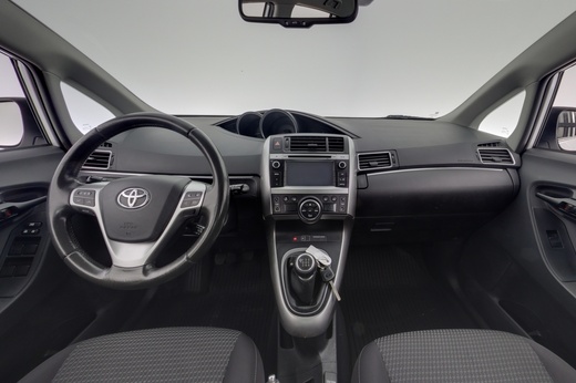 Toyota Verso vaihtoauto