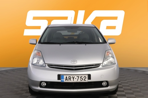 Toyota Prius vaihtoauto