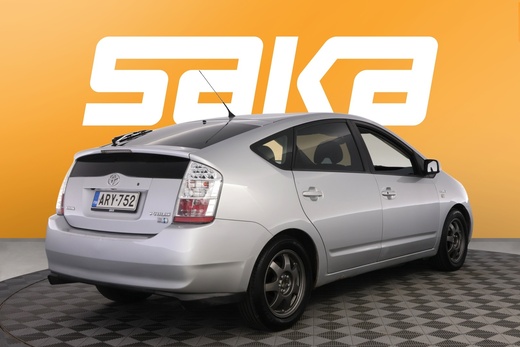 Toyota Prius vaihtoauto