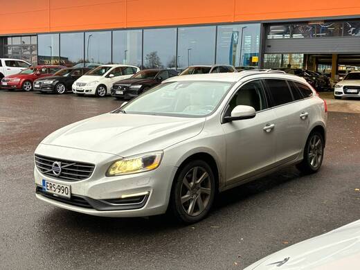 Volvo V60 vaihtoauto