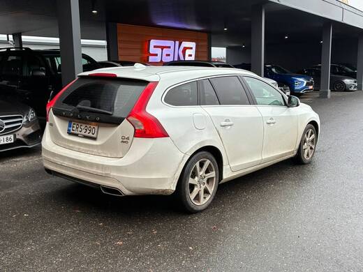 Volvo V60 vaihtoauto