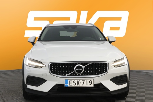 Volvo V60 Cross Country vaihtoauto