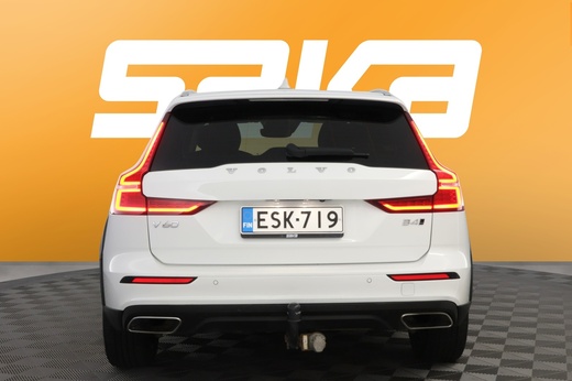 Volvo V60 Cross Country vaihtoauto