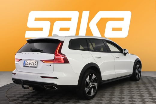 Volvo V60 Cross Country vaihtoauto