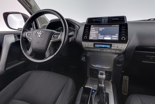 Toyota Land Cruiser vaihtoauto