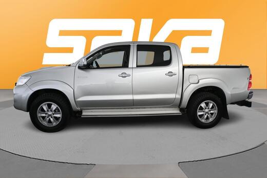 Toyota Hilux vaihtoauto