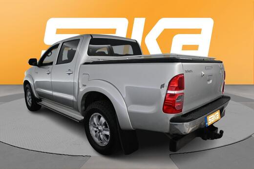 Toyota Hilux vaihtoauto
