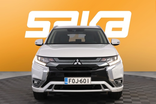 Mitsubishi Outlander vaihtoauto