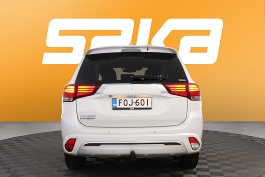 Mitsubishi Outlander vaihtoauto