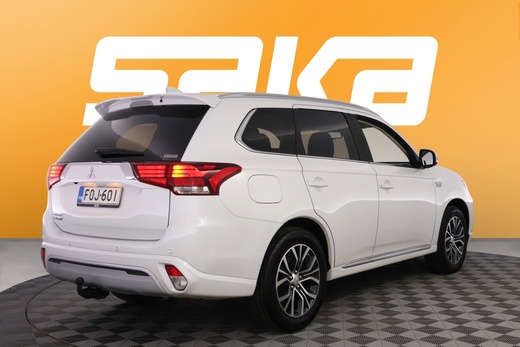 Mitsubishi Outlander vaihtoauto