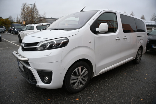 Toyota Proace Verso vaihtoauto