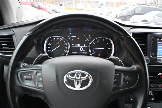 Toyota Proace Verso vaihtoauto