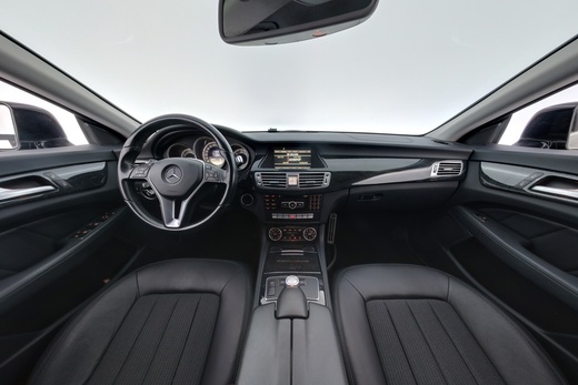 Mercedes-Benz CLS vaihtoauto