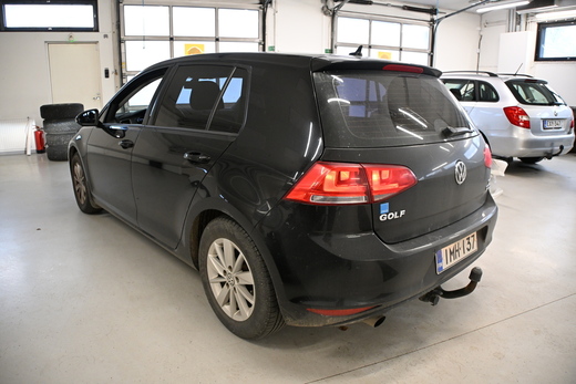 Volkswagen Golf vaihtoauto