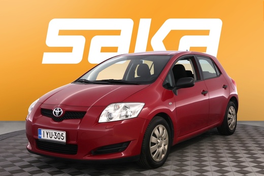 Toyota Auris vaihtoauto