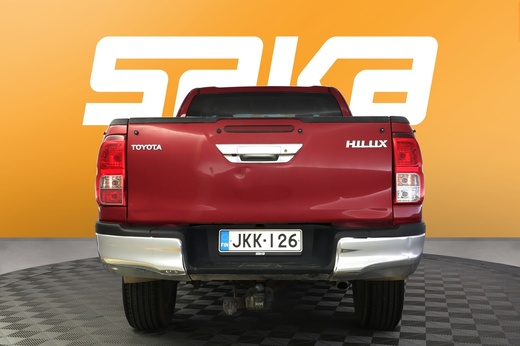 Toyota Hilux vaihtoauto