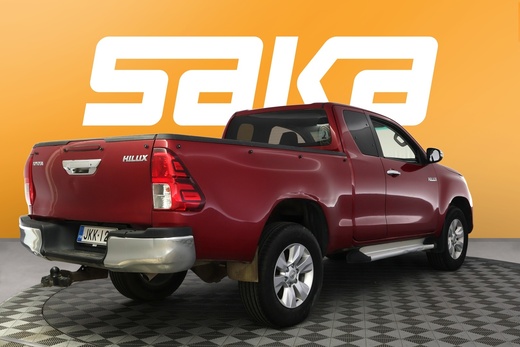 Toyota Hilux vaihtoauto