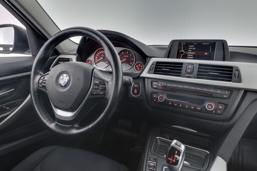BMW 318 vaihtoauto